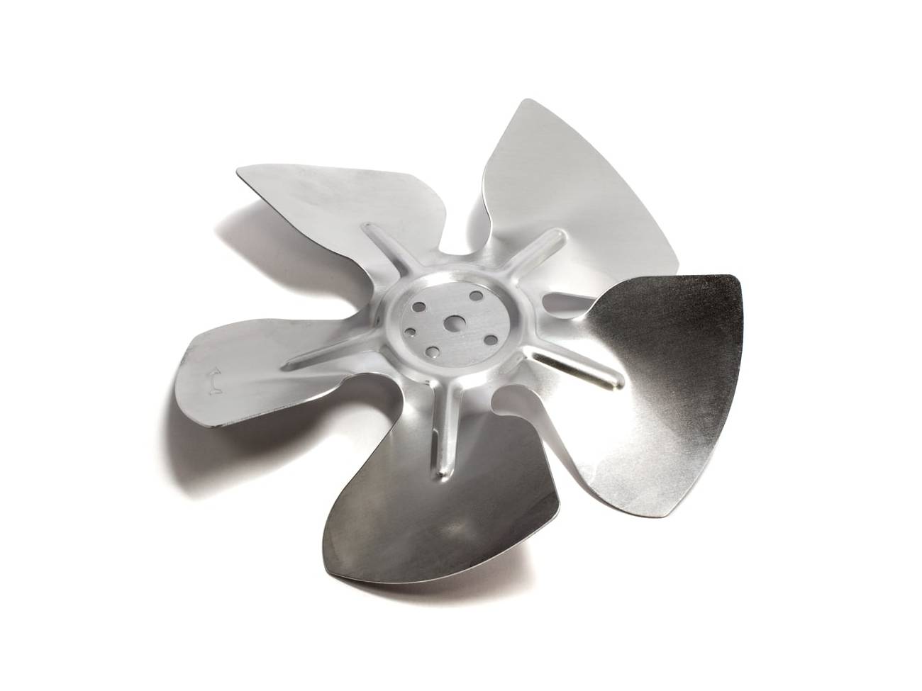ELK107 - Elik motoventilatori 17cm 5-7w